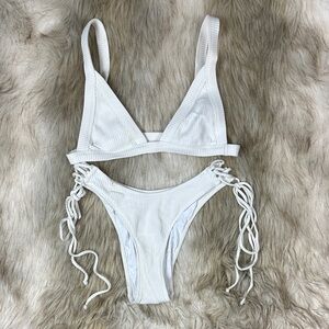 Minimale Animale White Ribbed Bikini Set Top M Bottom L